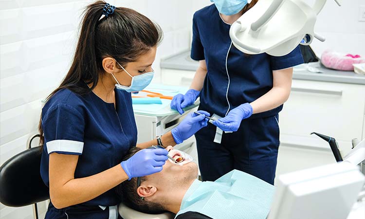 will a loose tooth tighten back up