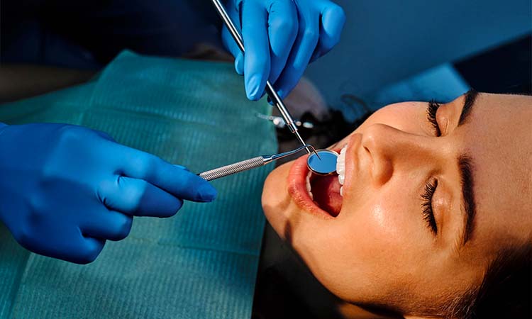 will a loose tooth tighten back up